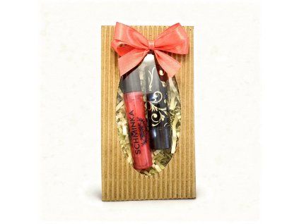 Dárkový balíček Červený polibek v přírodní papírové taštičce s průhledným okénkem a ozdobnou červenou stuhou